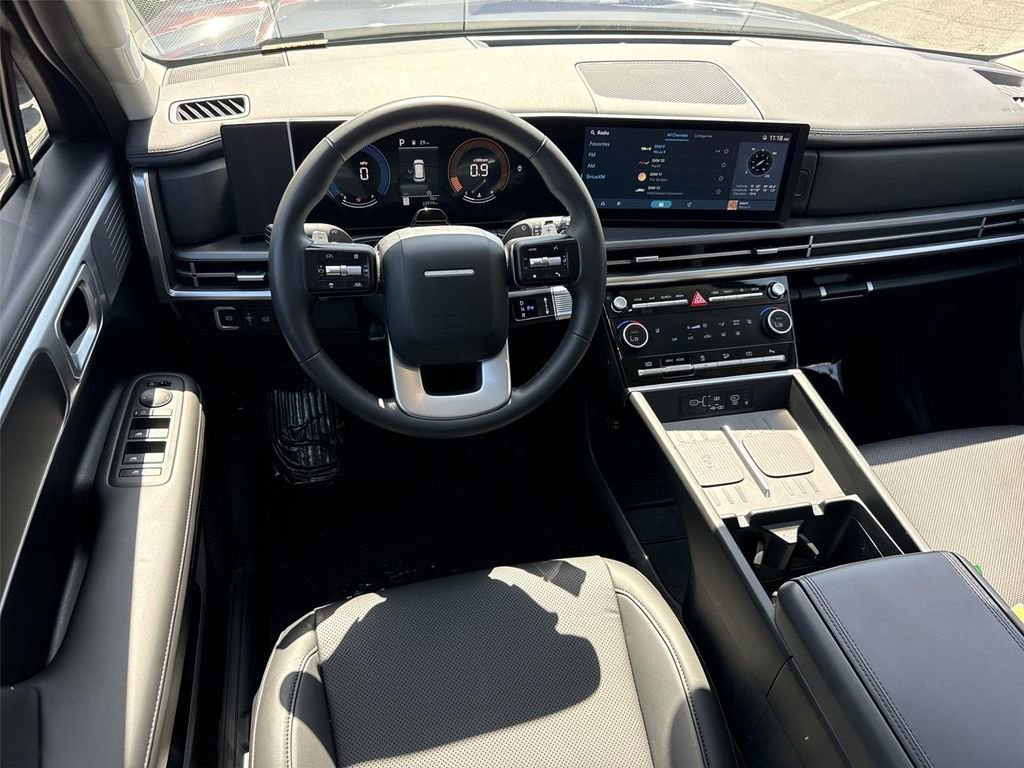 Used 2025 Hyundai Santa Fe SEL image 18