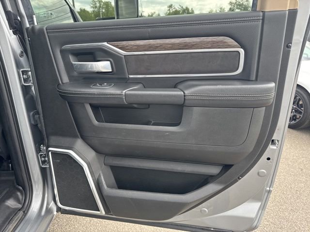 Used 2020 RAM 2500 Laramie AWD/4WD image 11