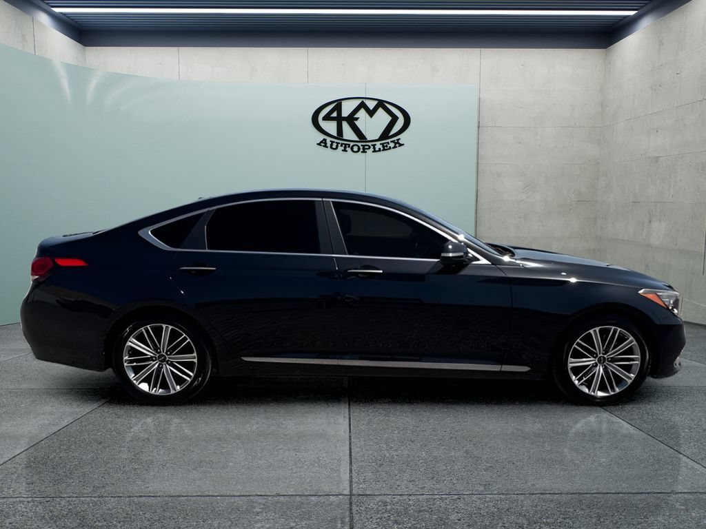 Used 2018 Genesis G80 3.8 RWD image 2