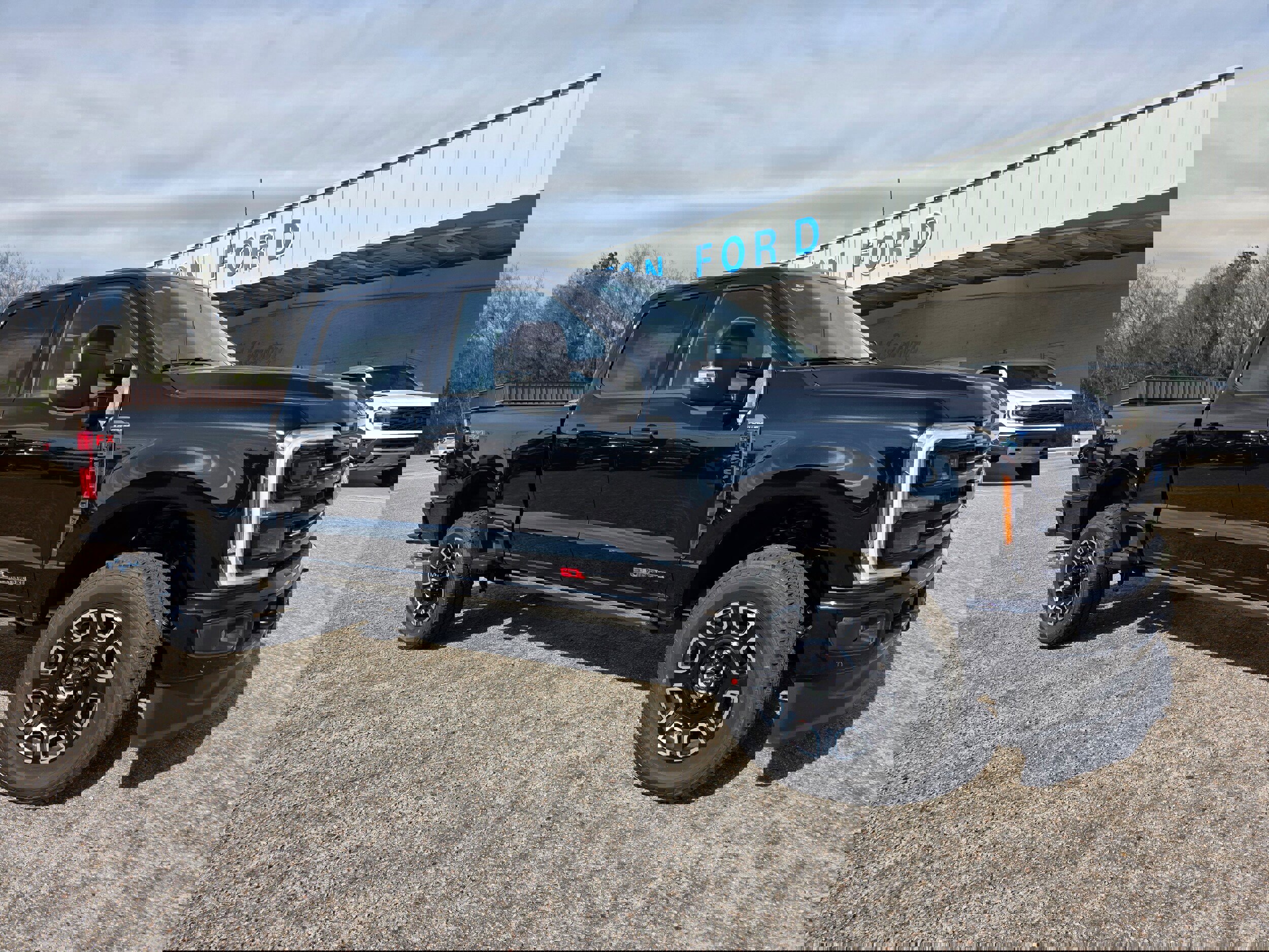 New 2026 Ford F350 Platinum image 2