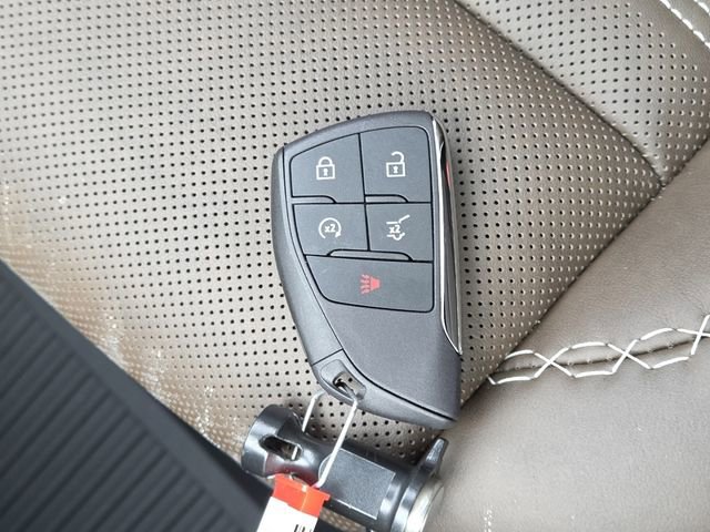 New 2026 GMC Acadia Denali Ultimate w/ LPO, Floor Liner Package image 40