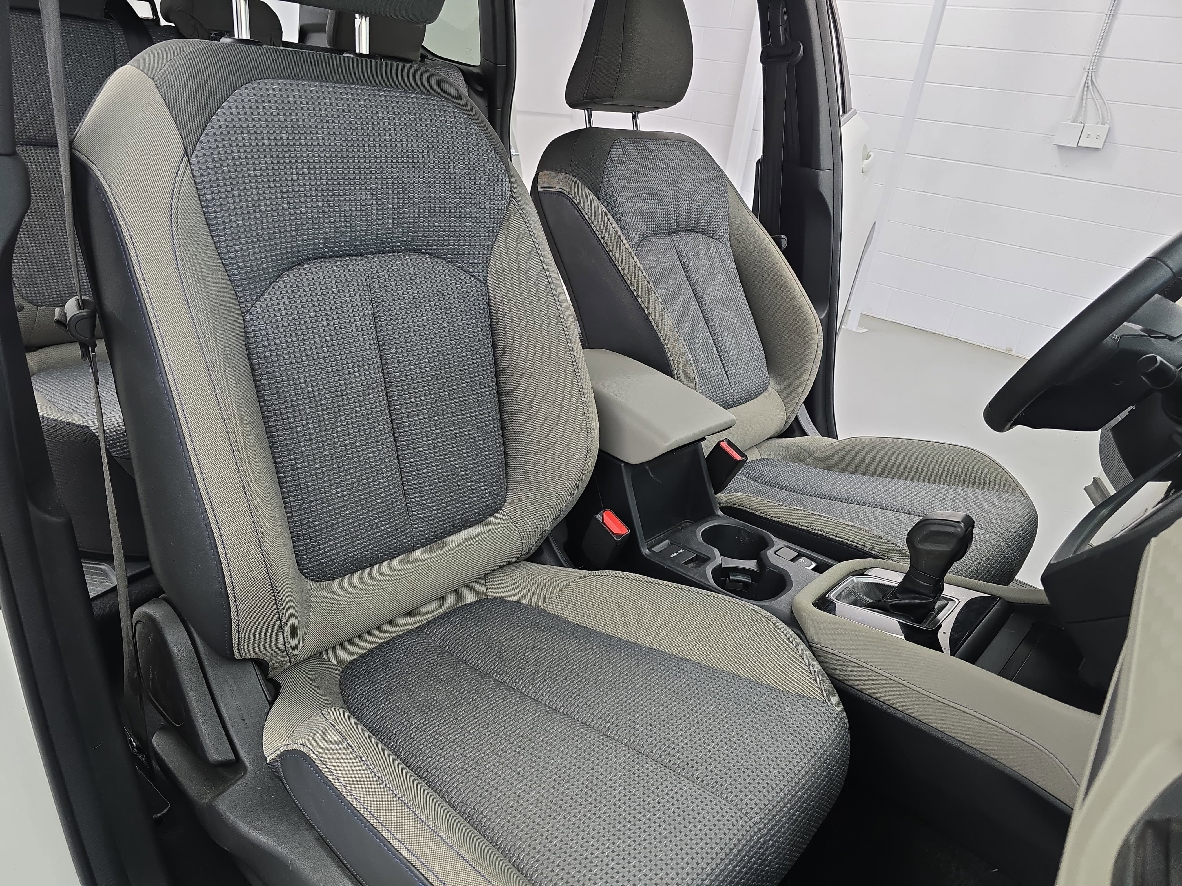Used 2025 Subaru Forester Premium w/ Convenience Package #1 AWD/4WD image 10