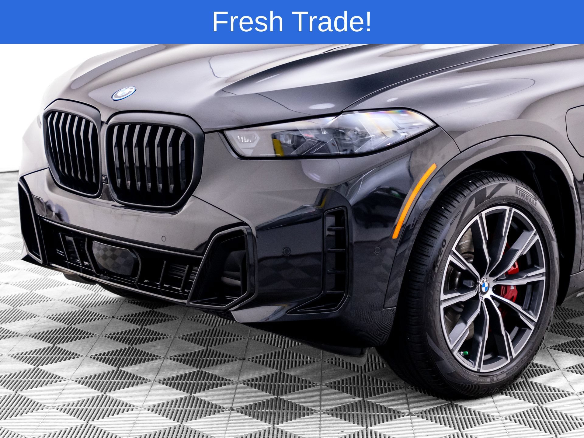 Certified 2026 BMW X5 xDrive50e w/ M Sport Package AWD/4WD image 36