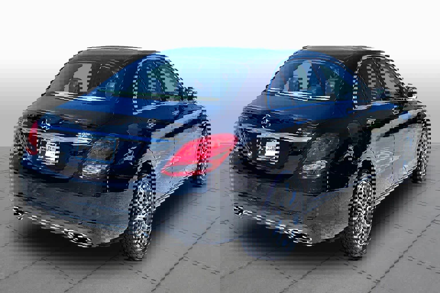 Used 2016 Mercedes-Benz C 300 4MATIC Sedan w/ Premium 1 Package image 13