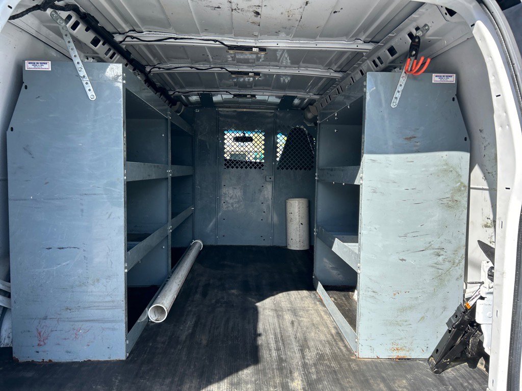 Used 2020 Chevrolet Express 2500 image 11