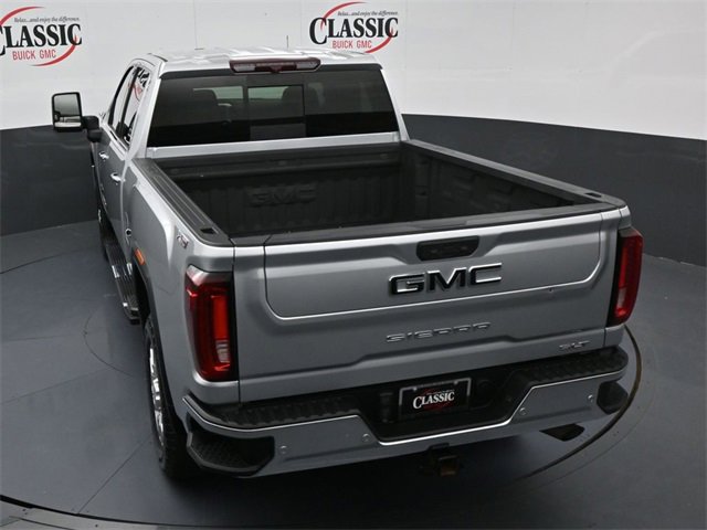Used 2023 GMC Sierra 2500 SLT w/ SLT Premium Package image 26