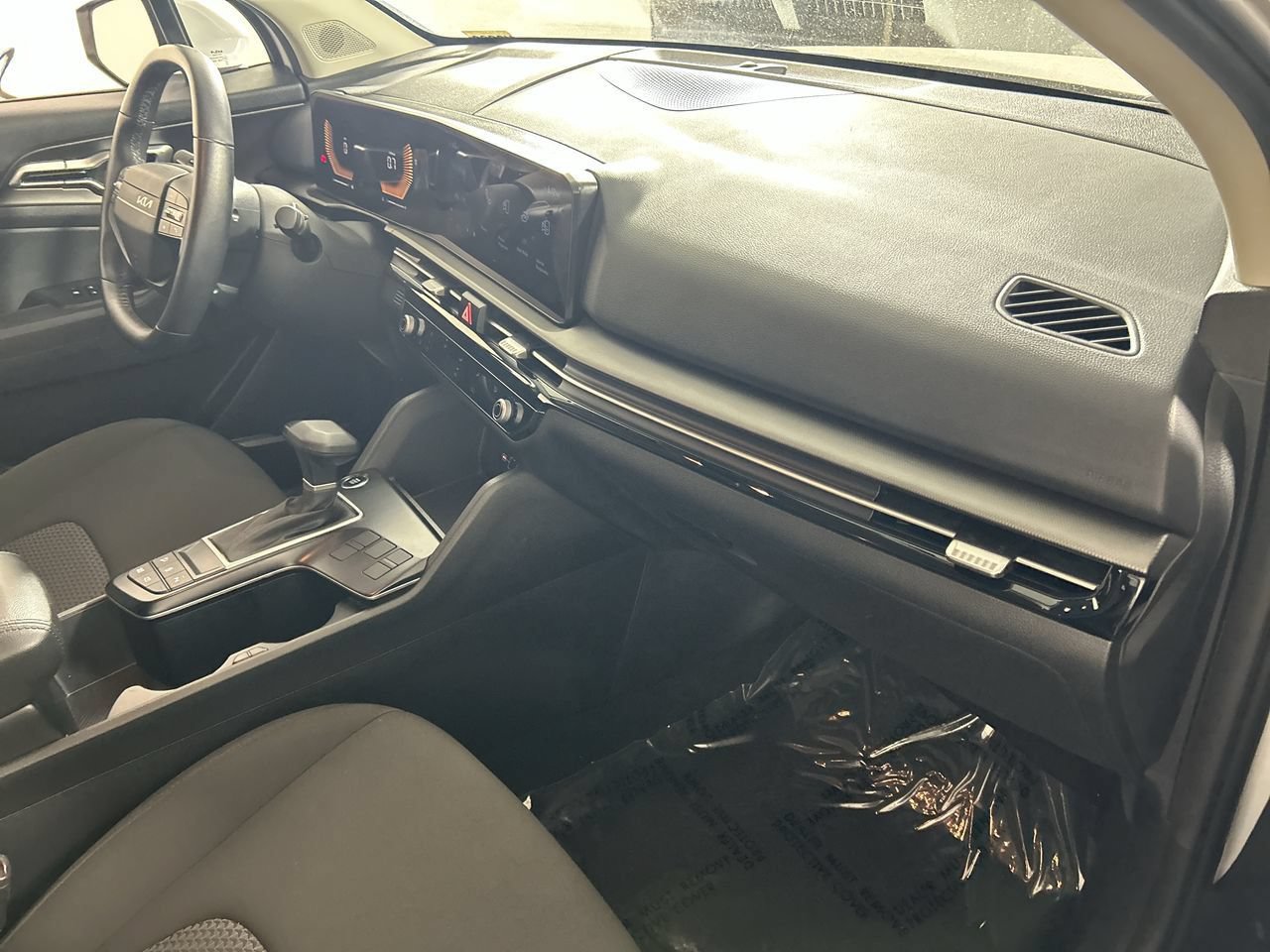 Used 2026 Kia Sportage LX FWD image 27
