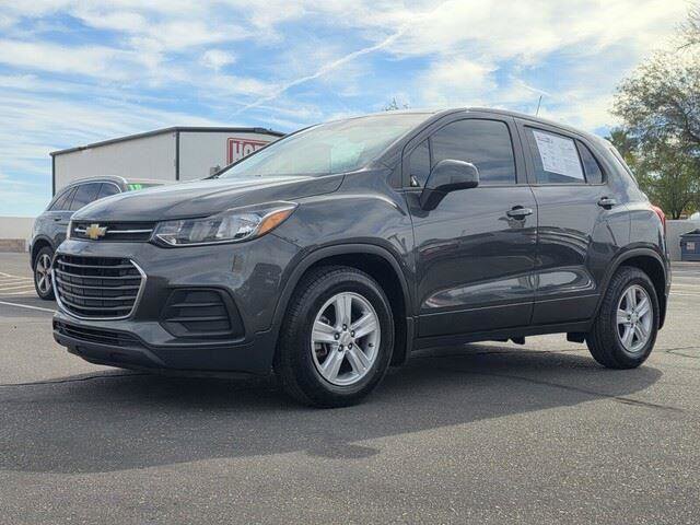 Used 2019 Chevrolet Trax LS w/ LPO, Protection Package FWD image 2