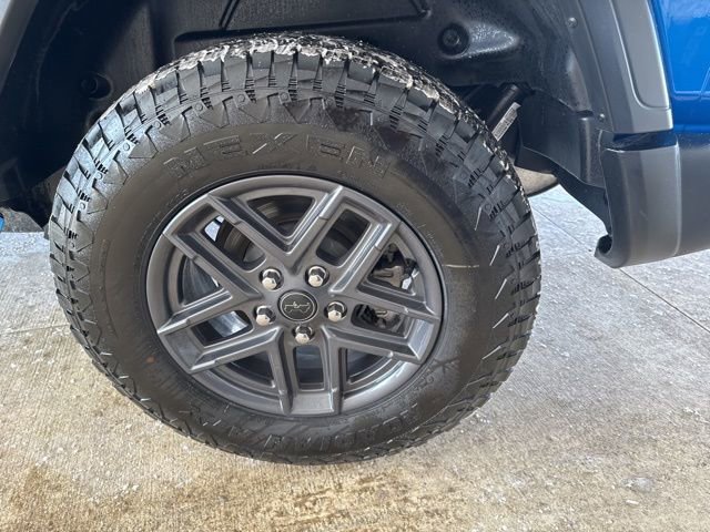 Used 2024 Jeep Wrangler Sport S image 37