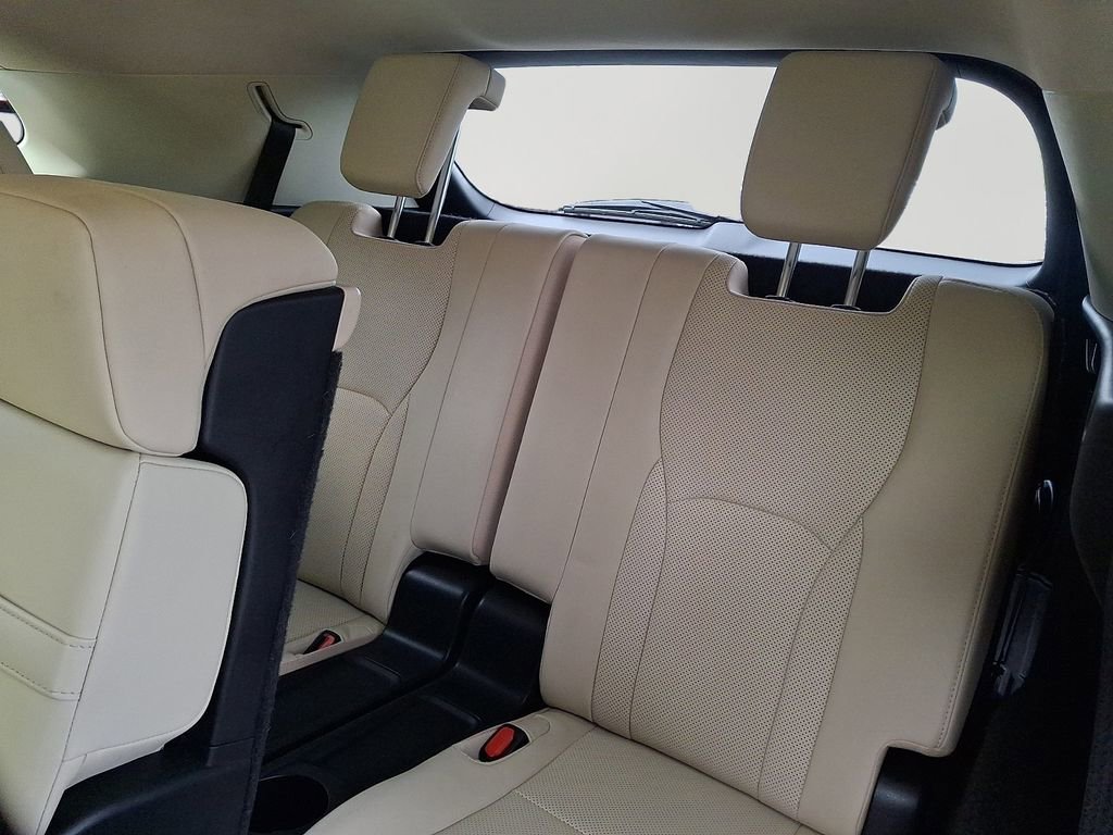 Used 2021 Lexus RX 350L Premium w/ Premium Package image 11