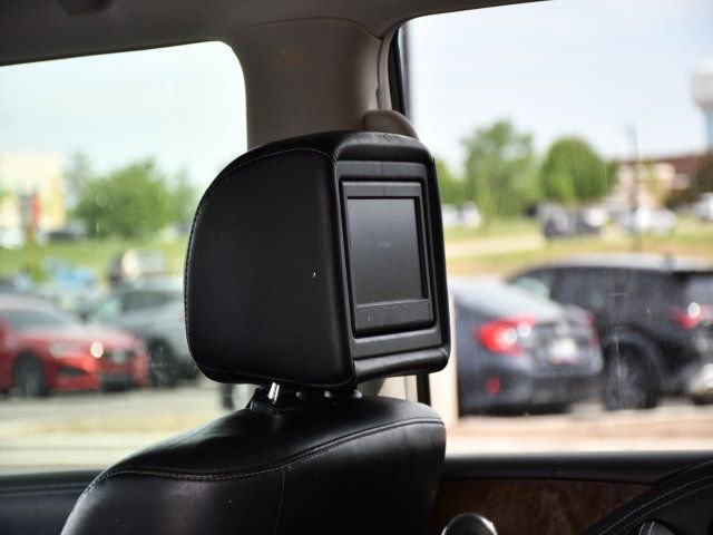 Used 2017 INFINITI QX80 4WD w/ Driver Assistance Package image 20