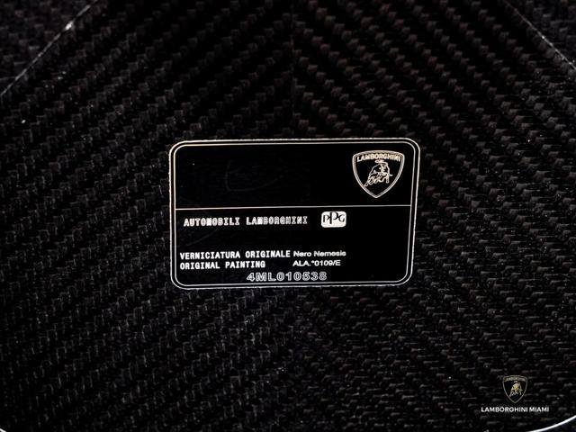 Used 2025 Lamborghini Revuelto AWD/4WD image 7