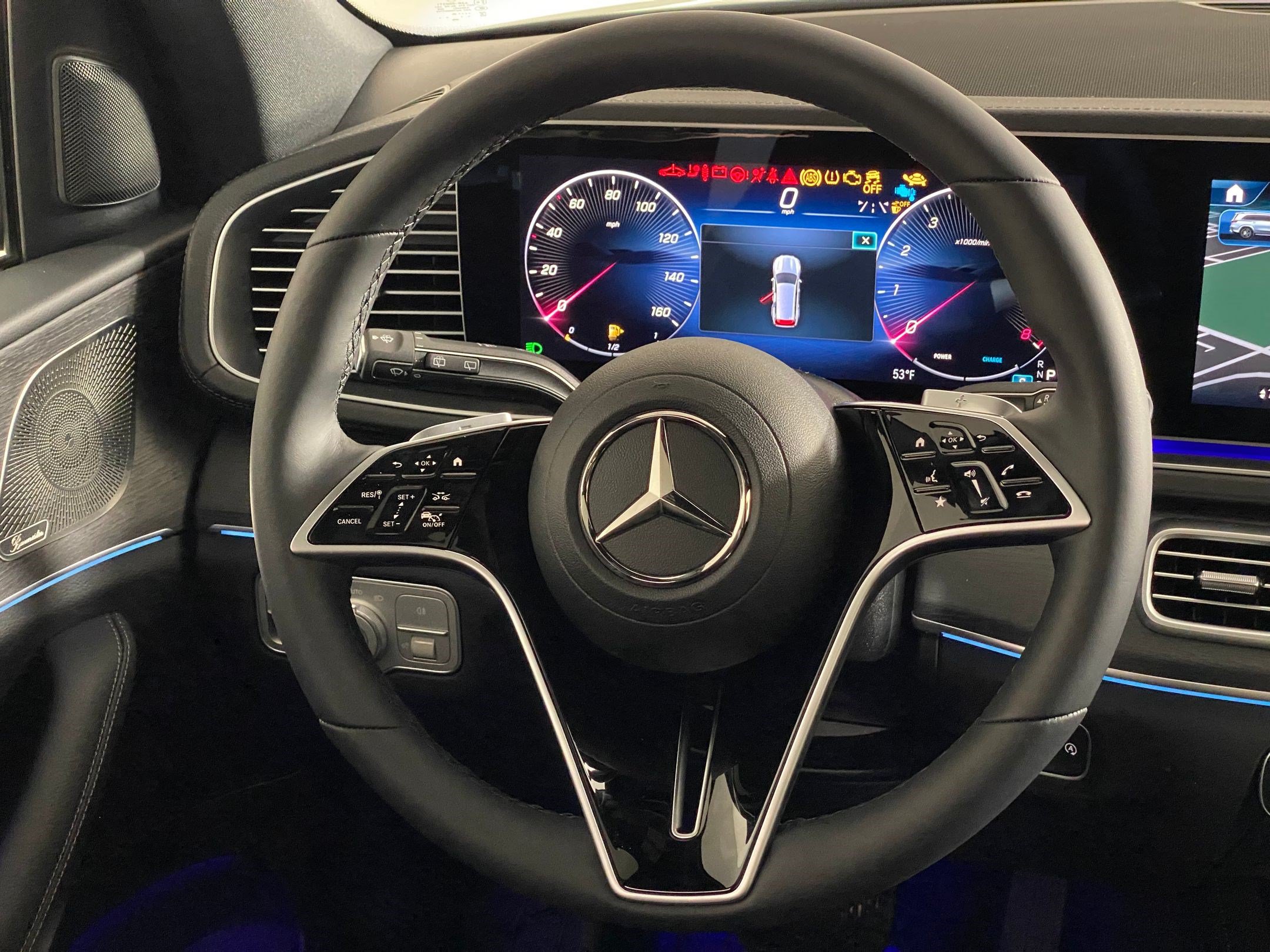 Used 2025 Mercedes-Benz GLS 450 4MATIC image 16