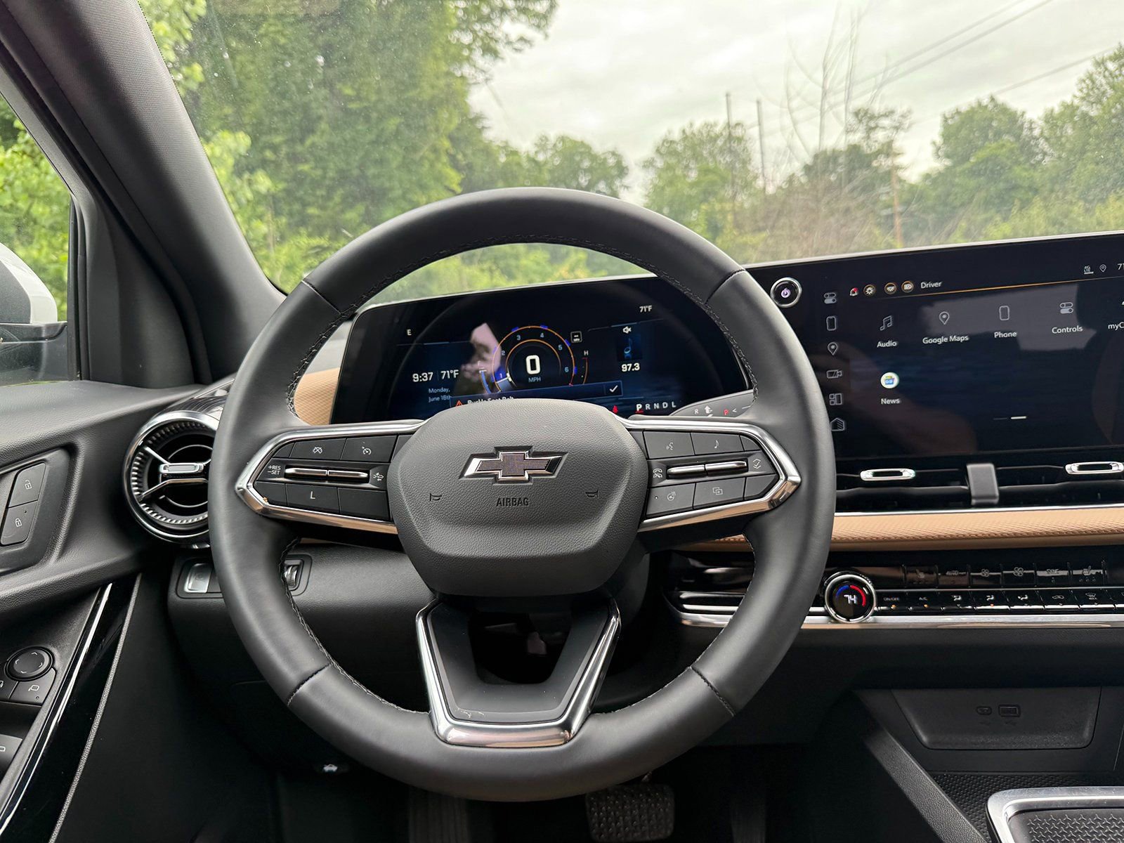 New 2025 Chevrolet Equinox ACTIV w/ Safety and Technology Package image 75