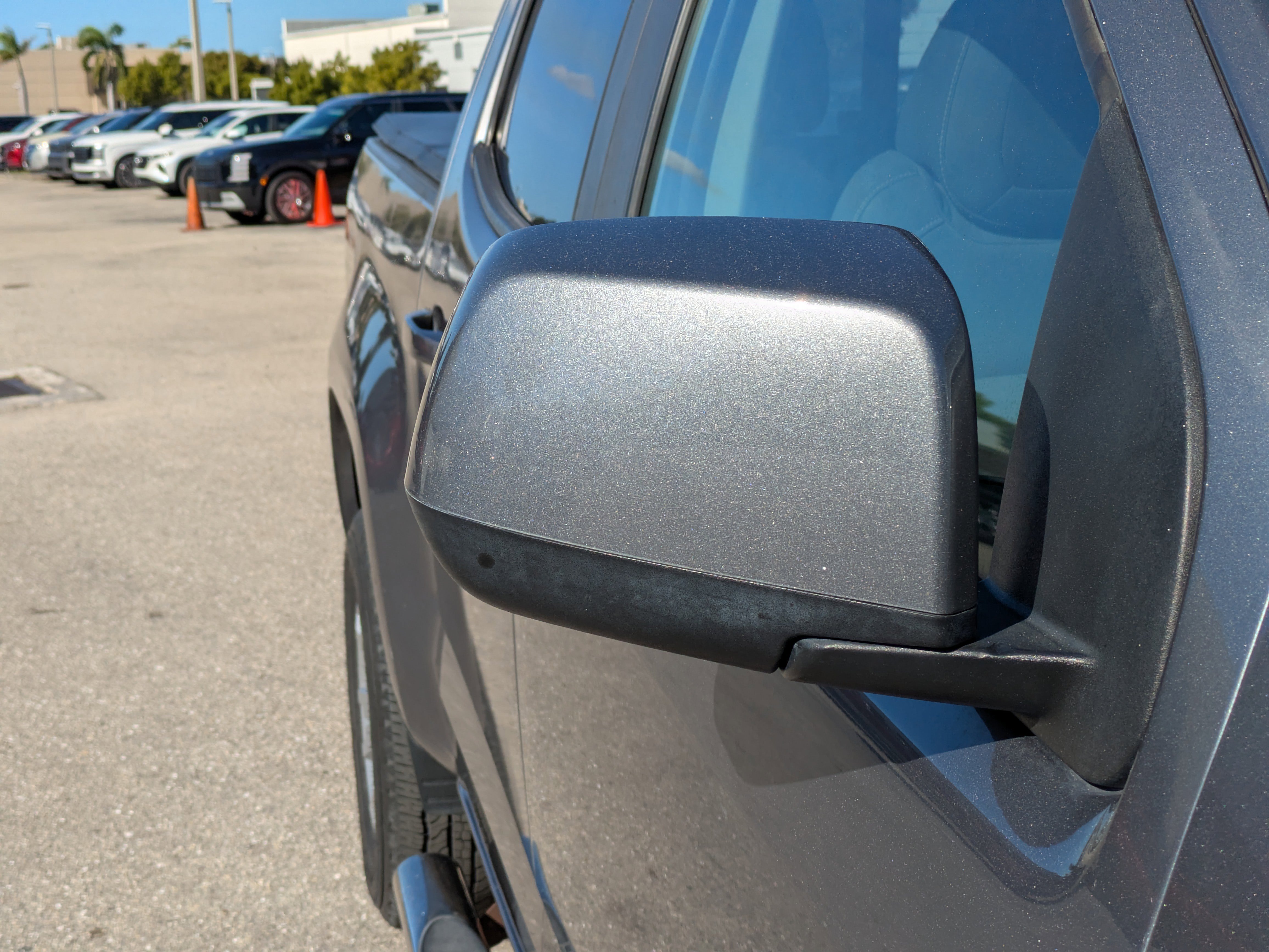 Used 2021 Chevrolet Colorado LT w/ LT Convenience Package image 12