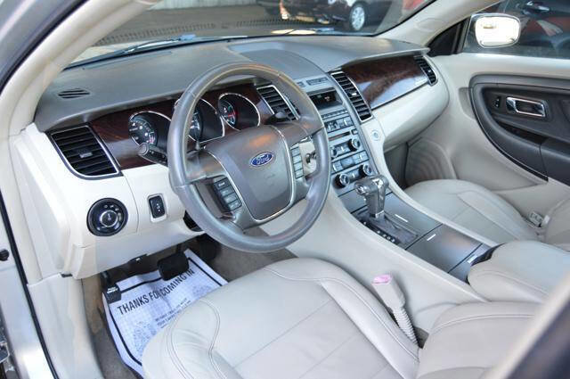 Used 2011 Ford Taurus SEL w/ 201A Rapid Spec Order Code image 14
