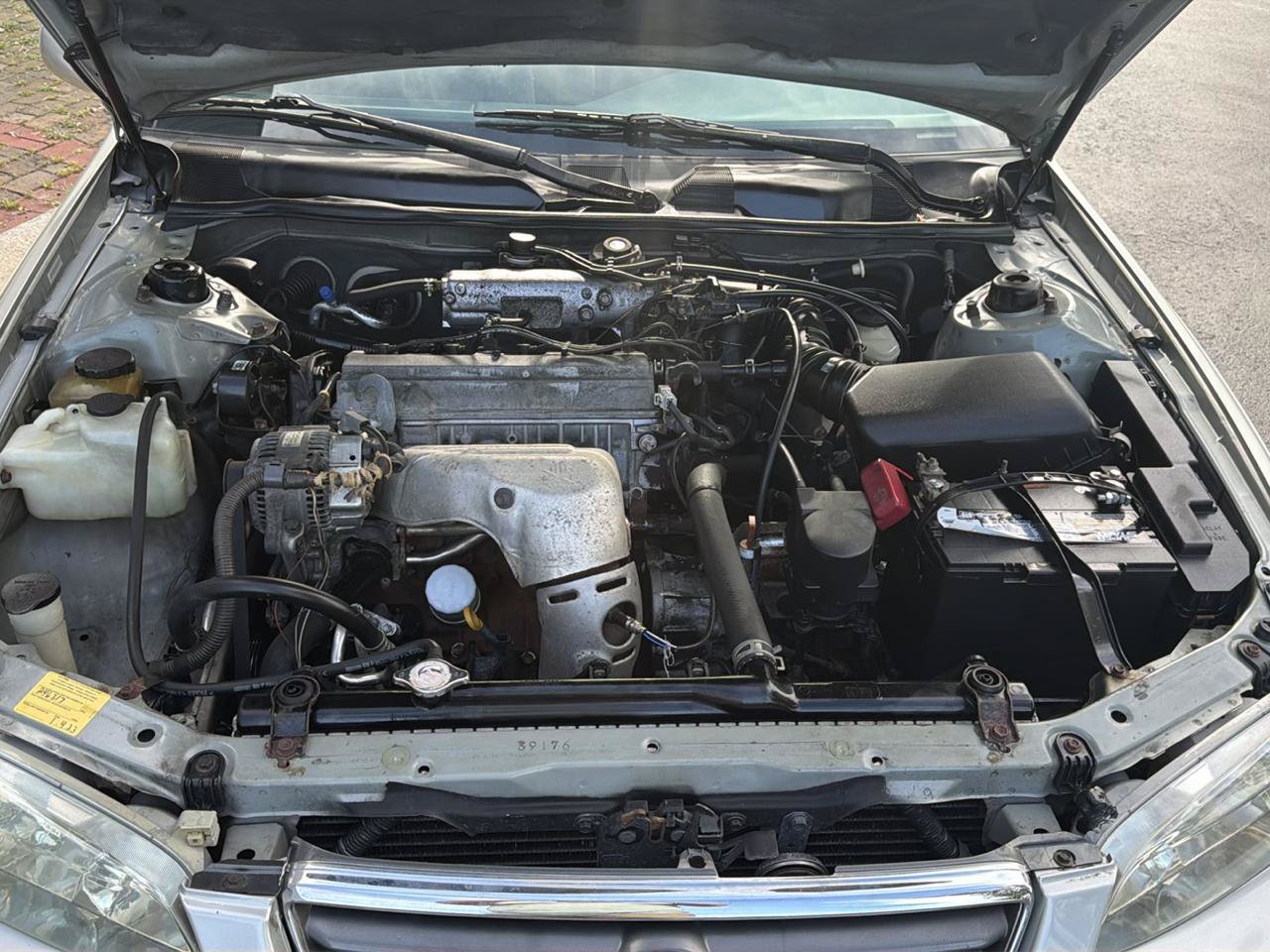 Used 2000 Toyota Camry CE FWD image 41