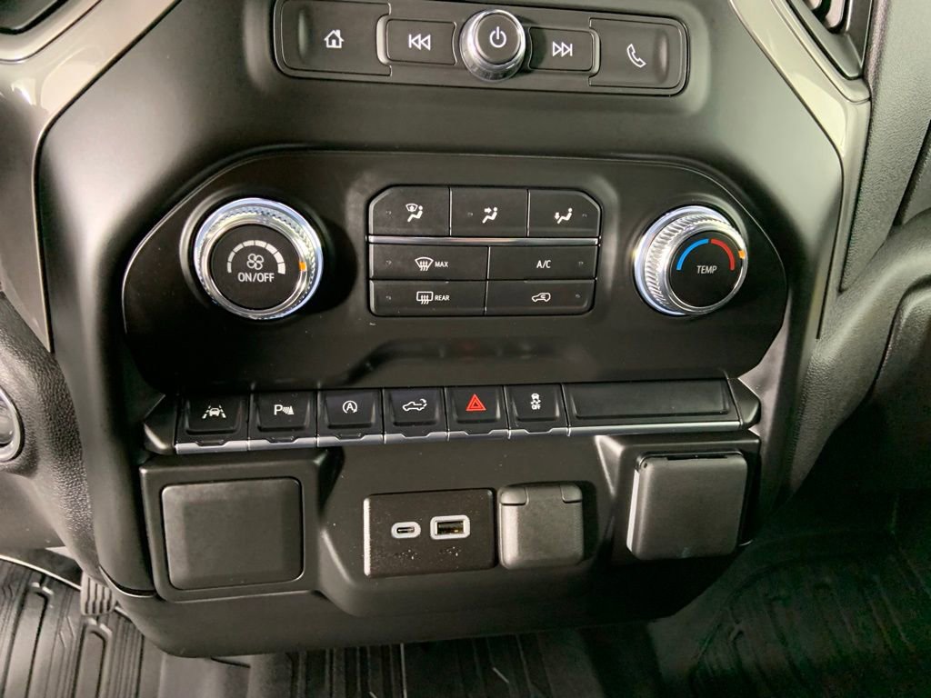 Used 2026 GMC Sierra 1500 Pro w/ Pro Value Package image 25