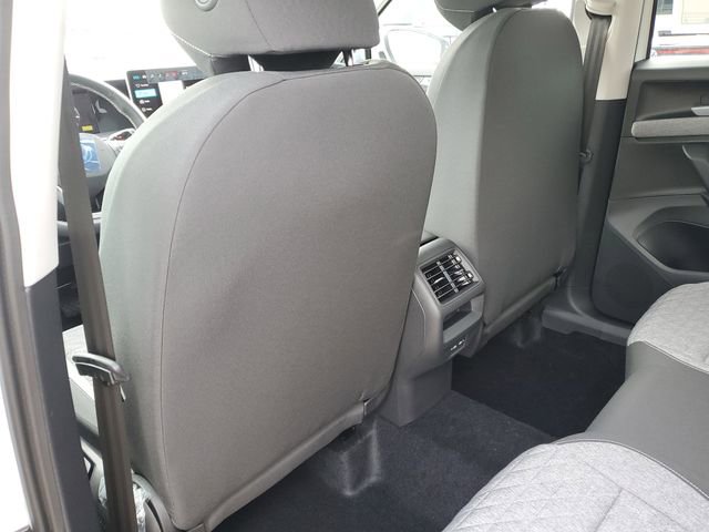 New 2026 Volkswagen Tiguan S image 13