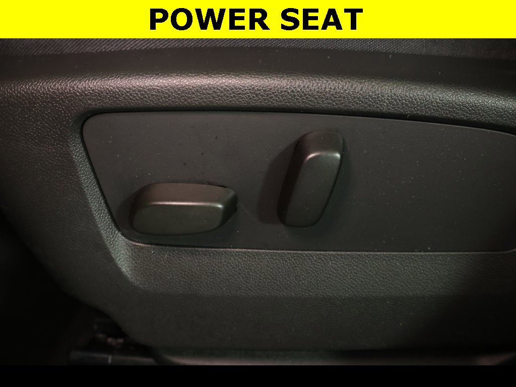 Used 2023 Buick Envision Preferred w/ Sport Touring Package image 11