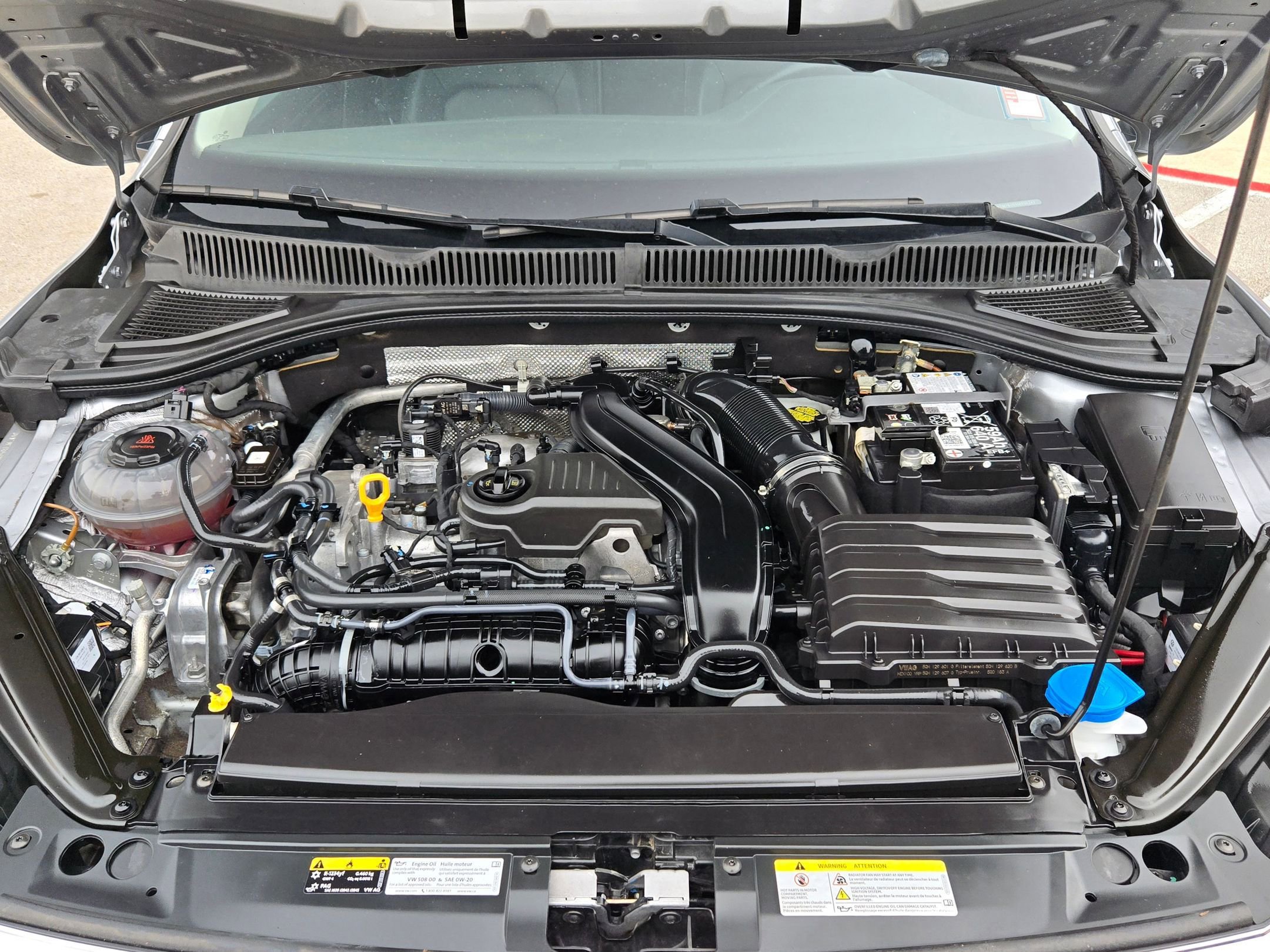 Used 2024 Volkswagen Jetta SE FWD image 32