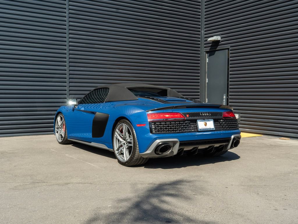 Used 2023 Audi R8 V10 performance image 3