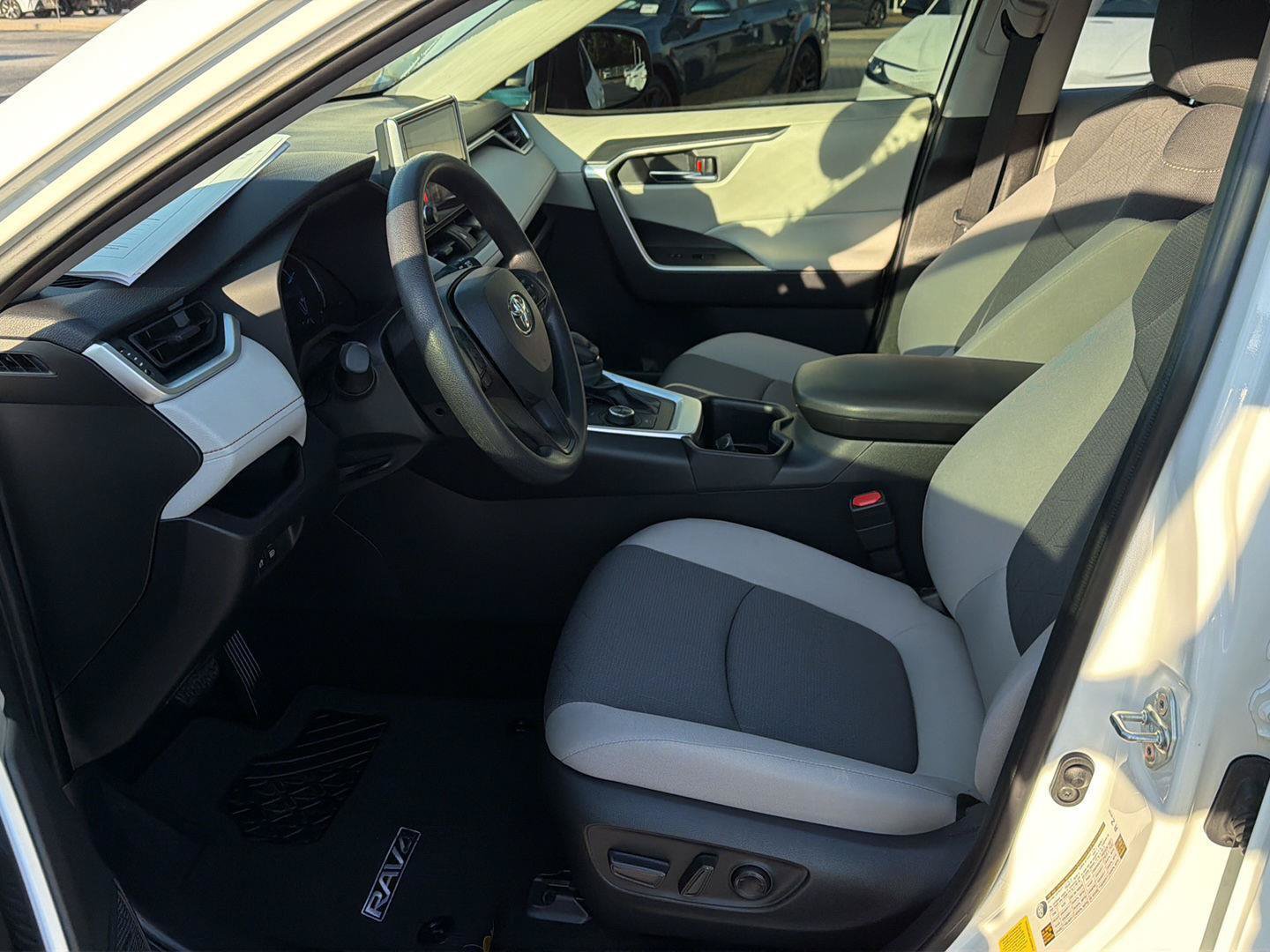Certified 2024 Toyota RAV4 XLE AWD/4WD image 10
