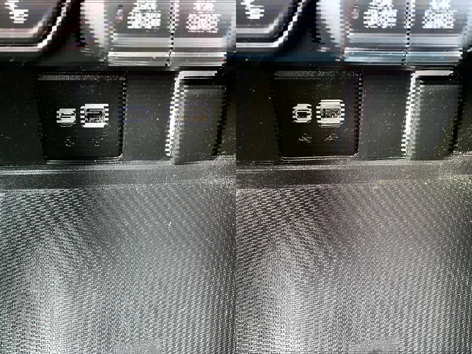 Used 2023 Chevrolet Tahoe RST w/ Luxury Package image 27