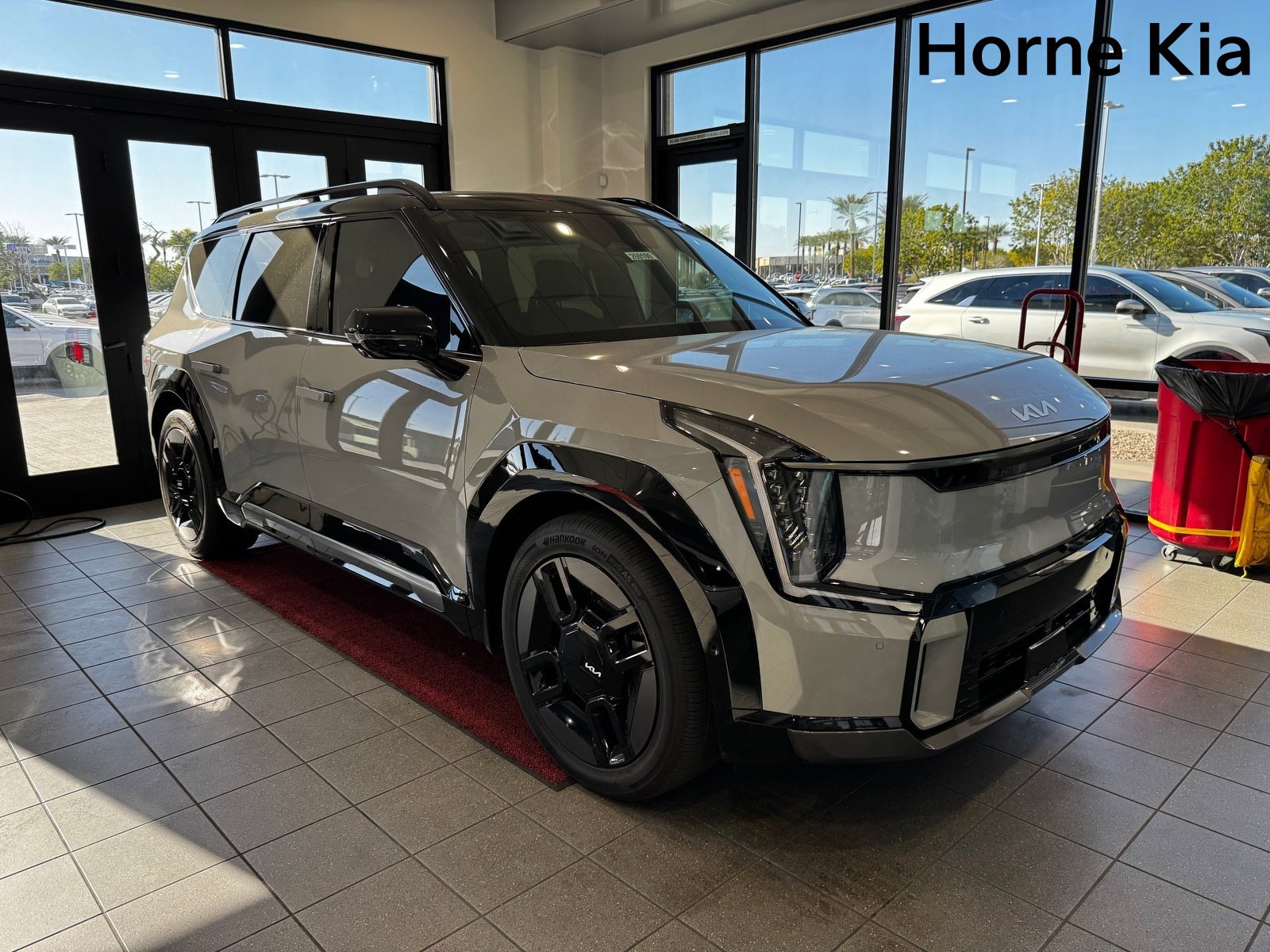 New 2026 Kia EV9 GT-Line image 2