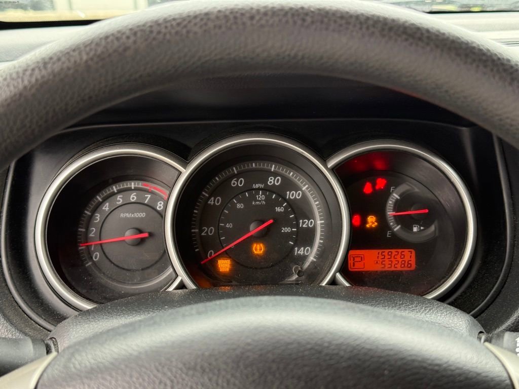 Used 2012 Nissan Versa 1.8 S FWD image 15
