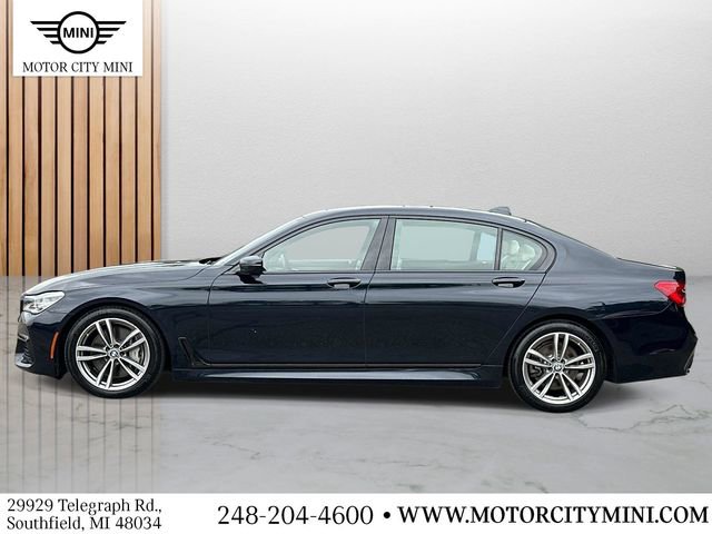 Used 2018 BMW 750i xDrive AWD/4WD image 7