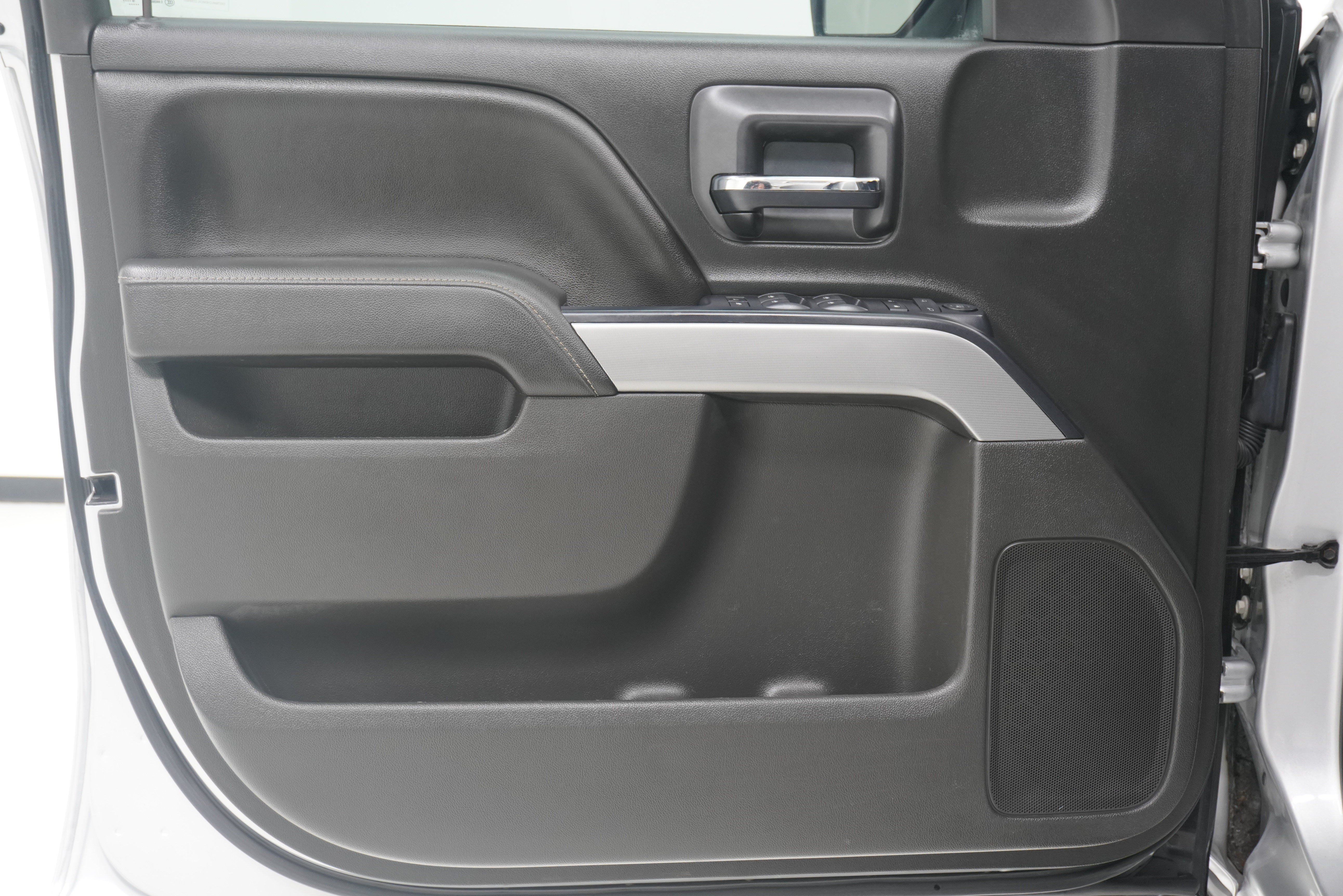 Used 2015 Chevrolet Silverado 1500 LT w/ All Star Edition RWD image 13
