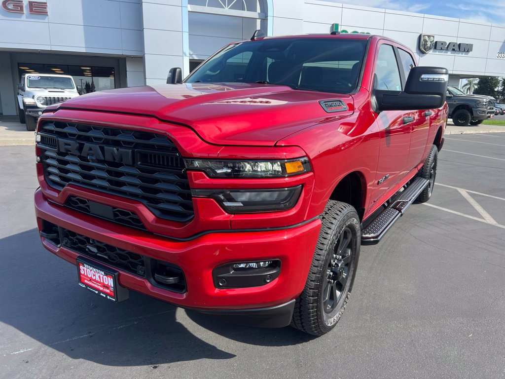 Used 2026 RAM 2500 Big Horn AWD/4WD image 3