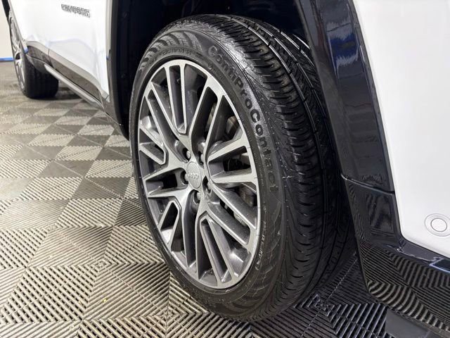 Used 2023 Jeep Compass Limited w/ Elite Group AWD/4WD image 10