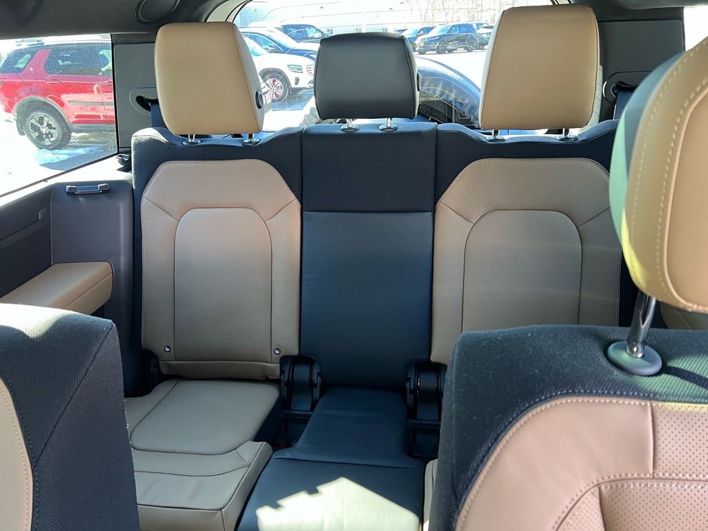 New 2026 Land Rover Defender 130 V8 image 23