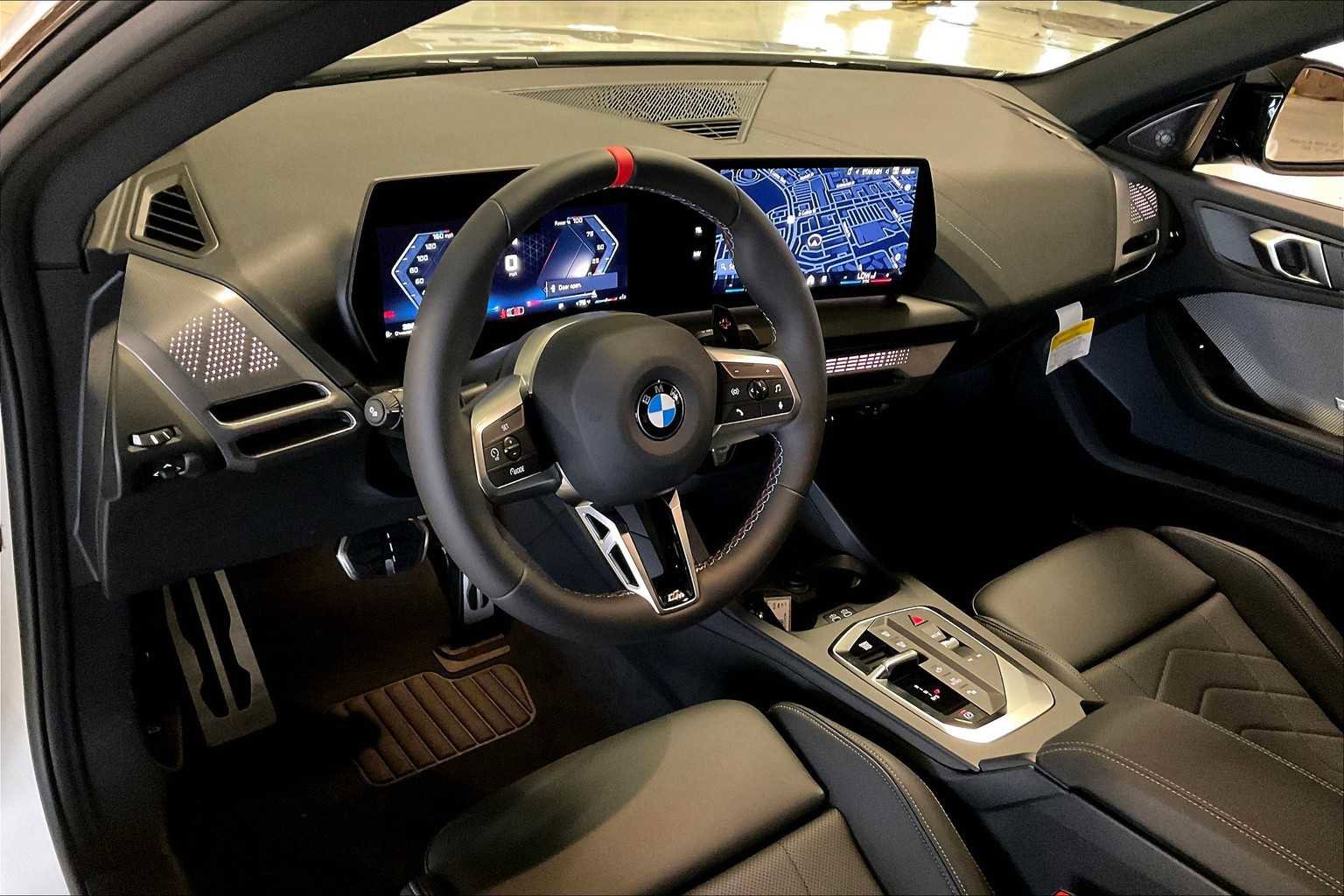 Used 2025 BMW M235i xDrive image 8