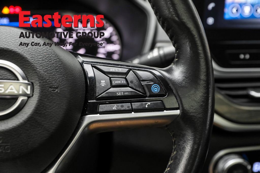 Used 2023 Nissan Altima 2.5 SL FWD image 16