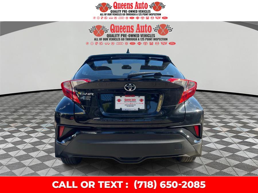 Used 2021 Toyota C-HR LE FWD image 5