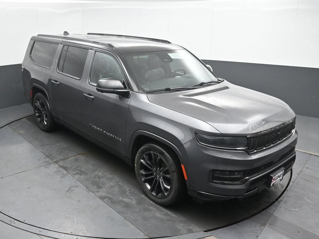 Used 2024 Jeep Grand Wagoneer L Series II w/ Quick Order Packagew 28T AWD/4WD image 38