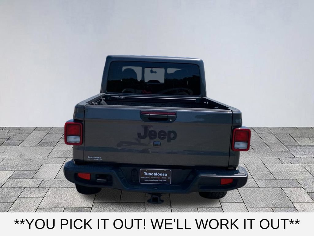 Used 2025 Jeep Gladiator Sport AWD/4WD image 6