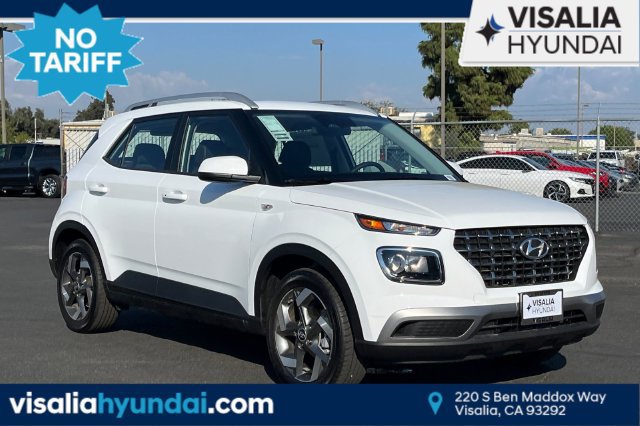 New 2025 Hyundai Venue SEL FWD image 2