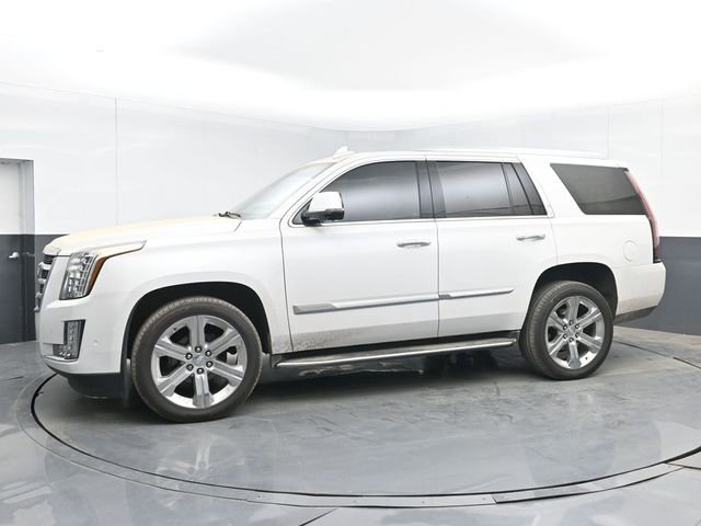 Used 2020 Cadillac Escalade Premium Luxury AWD/4WD image 6