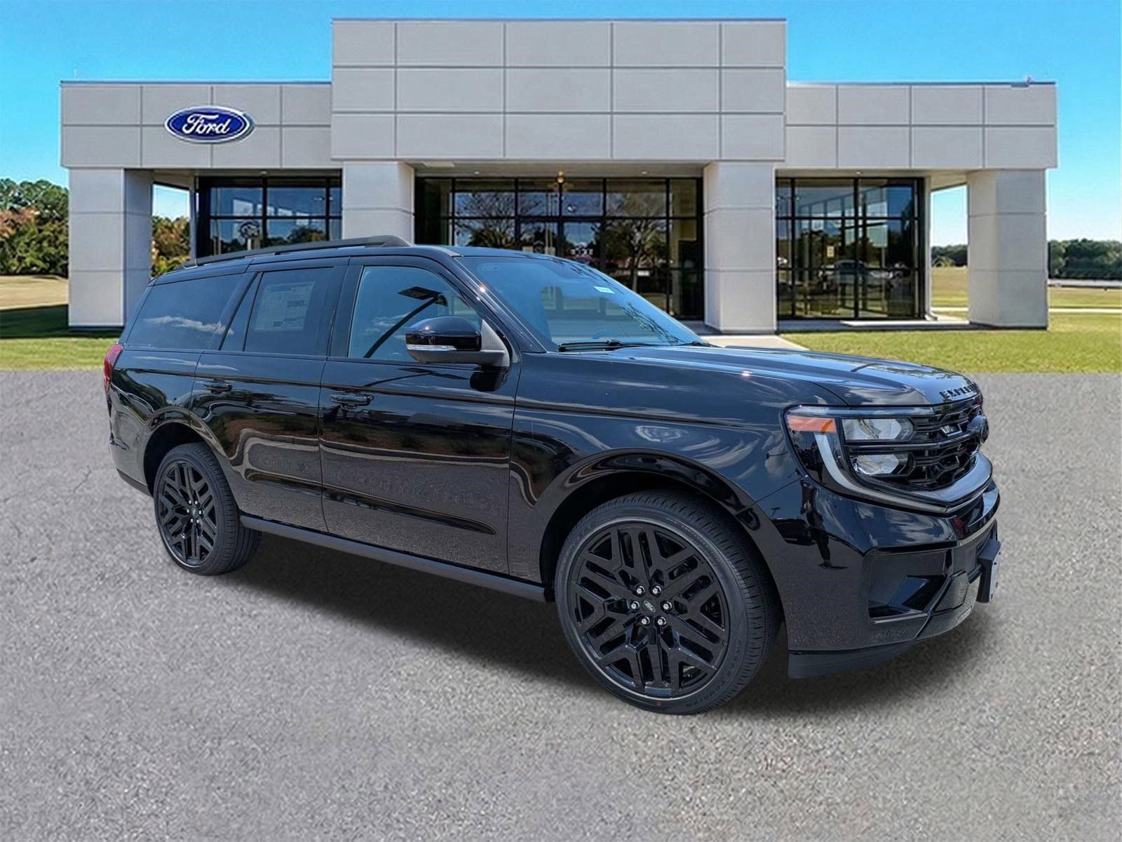 New 2026 Ford Expedition Platinum w/ Stealth Performance Package AWD/4WD image 1