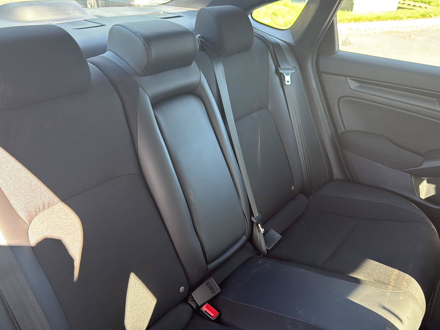 Used 2025 Honda Civic Sport image 13