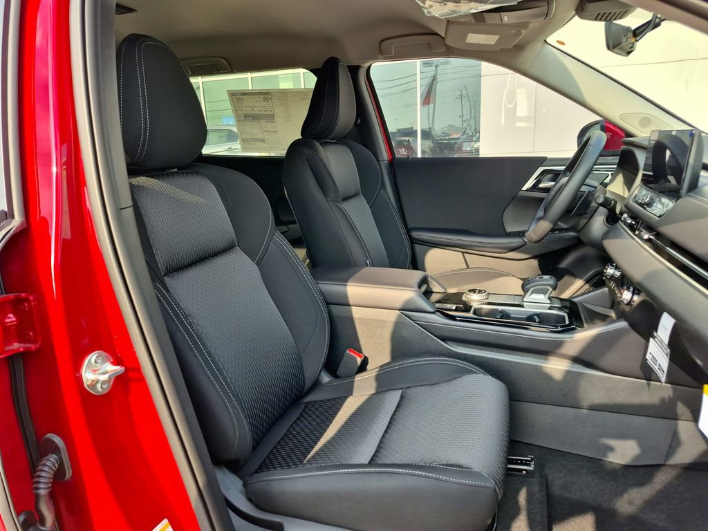 New 2026 Mitsubishi Outlander ES FWD image 25