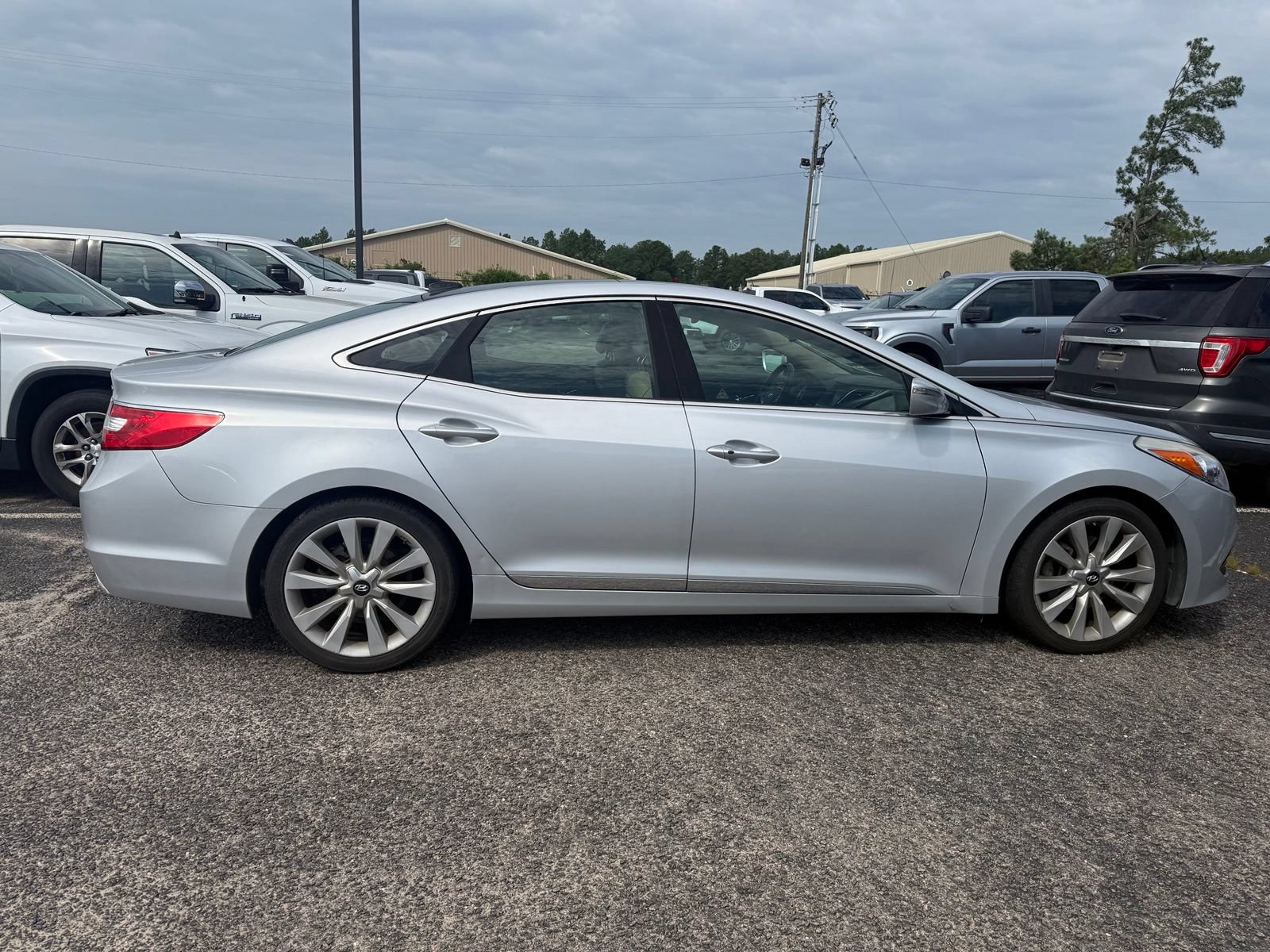 Used 2016 Hyundai Azera Limited FWD image 8