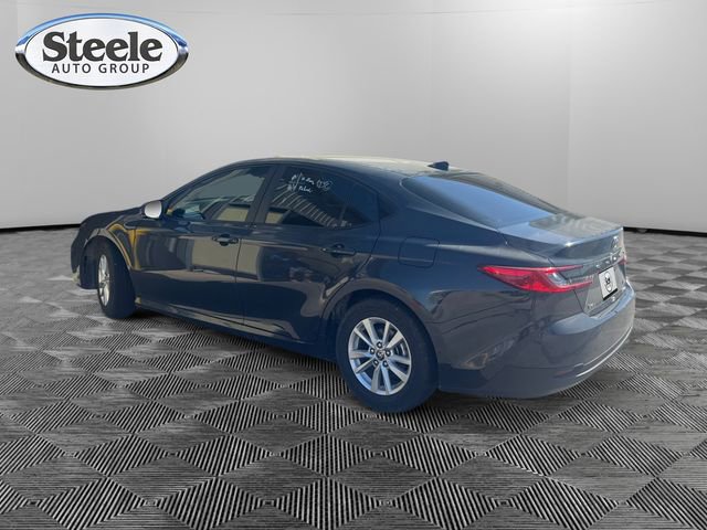 Used 2025 Toyota Camry LE FWD image 2