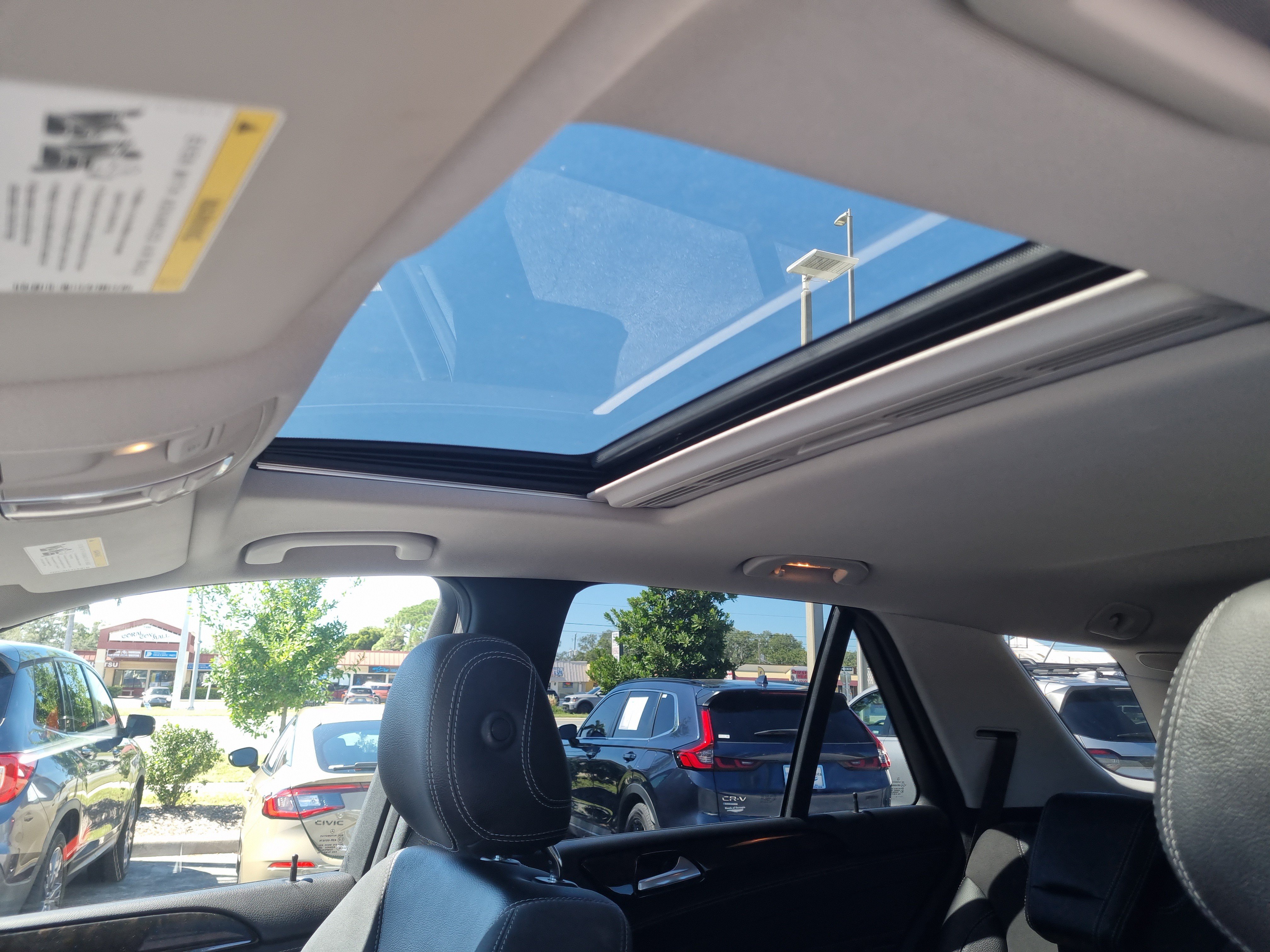 Used 2014 Mercedes-Benz ML 550 4MATIC image 26