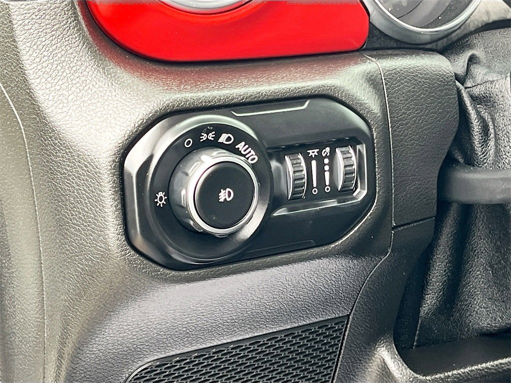 Certified 2021 Jeep Wrangler Unlimited Rubicon image 10