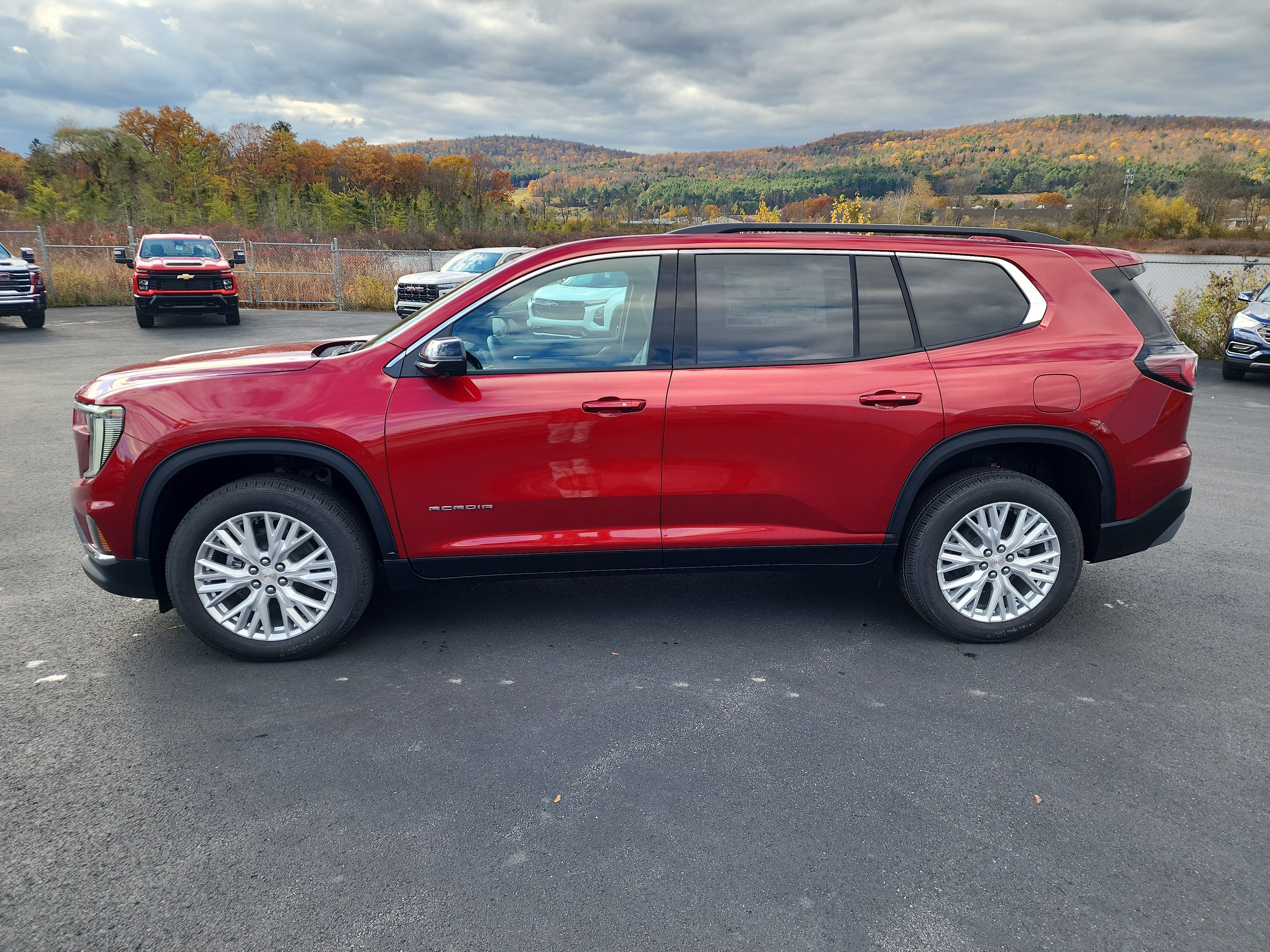 New 2026 GMC Acadia Elevation w/ Elevation Premium Package AWD/4WD image 5